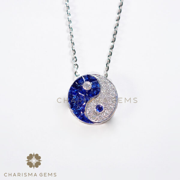 Medium Yin Yang Necklace